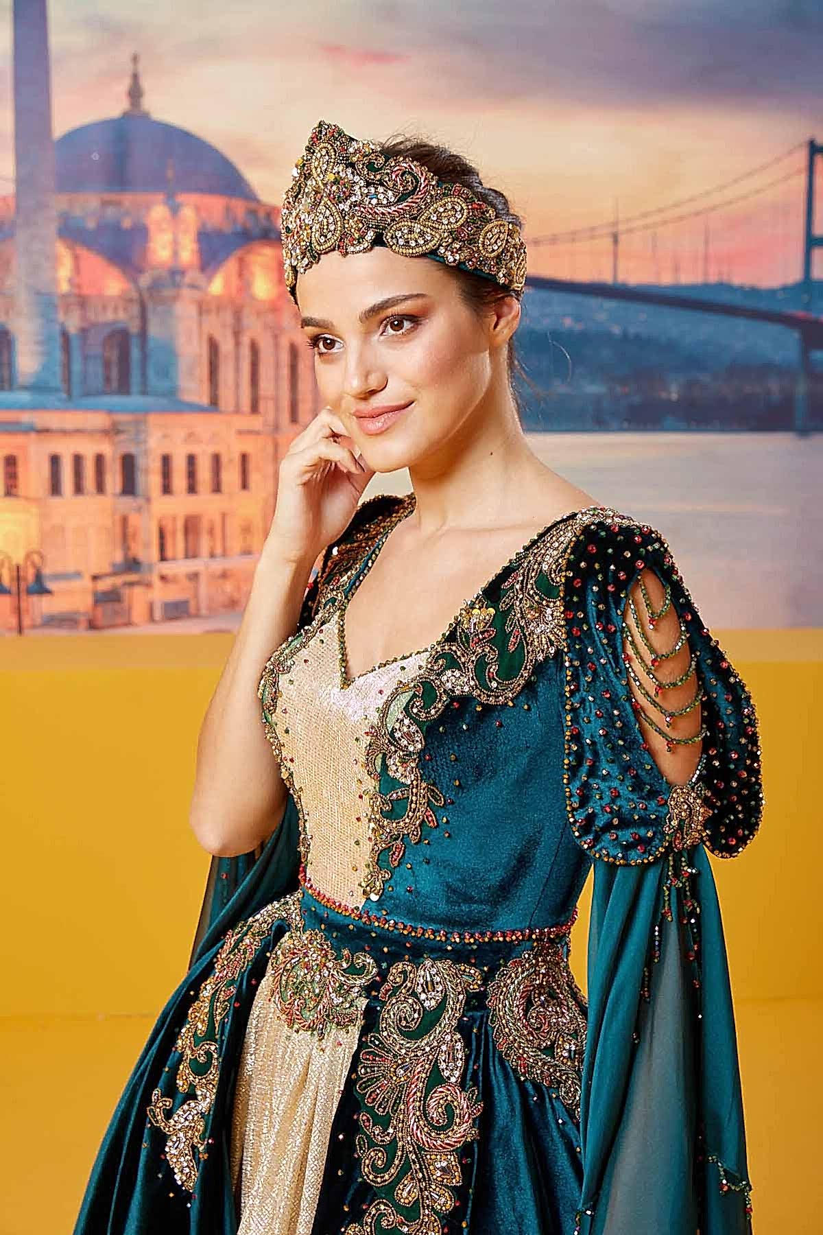 Bindallı Şalvarlı Model 3