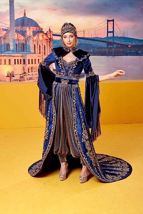 Bindallı Şalvarlı Model 4