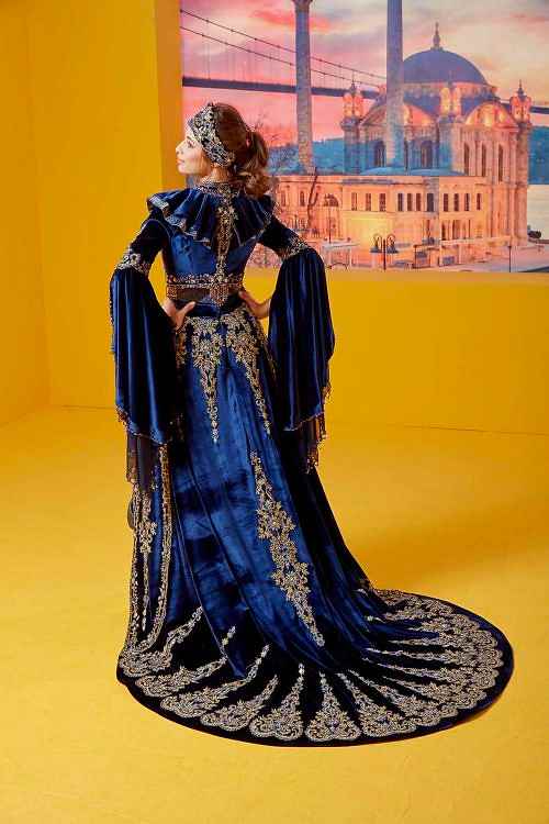 Alternative view of Bindallı Şalvarlı Model 4