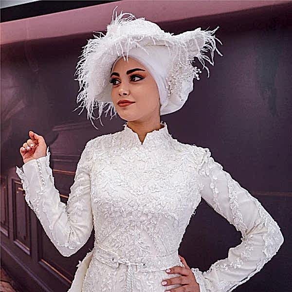 Alternative view of Demonte Etek Hakim Yaka Tesettür Balık Gelinlik