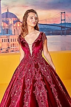 Alternative view of Nişanlık Prenses Model 7